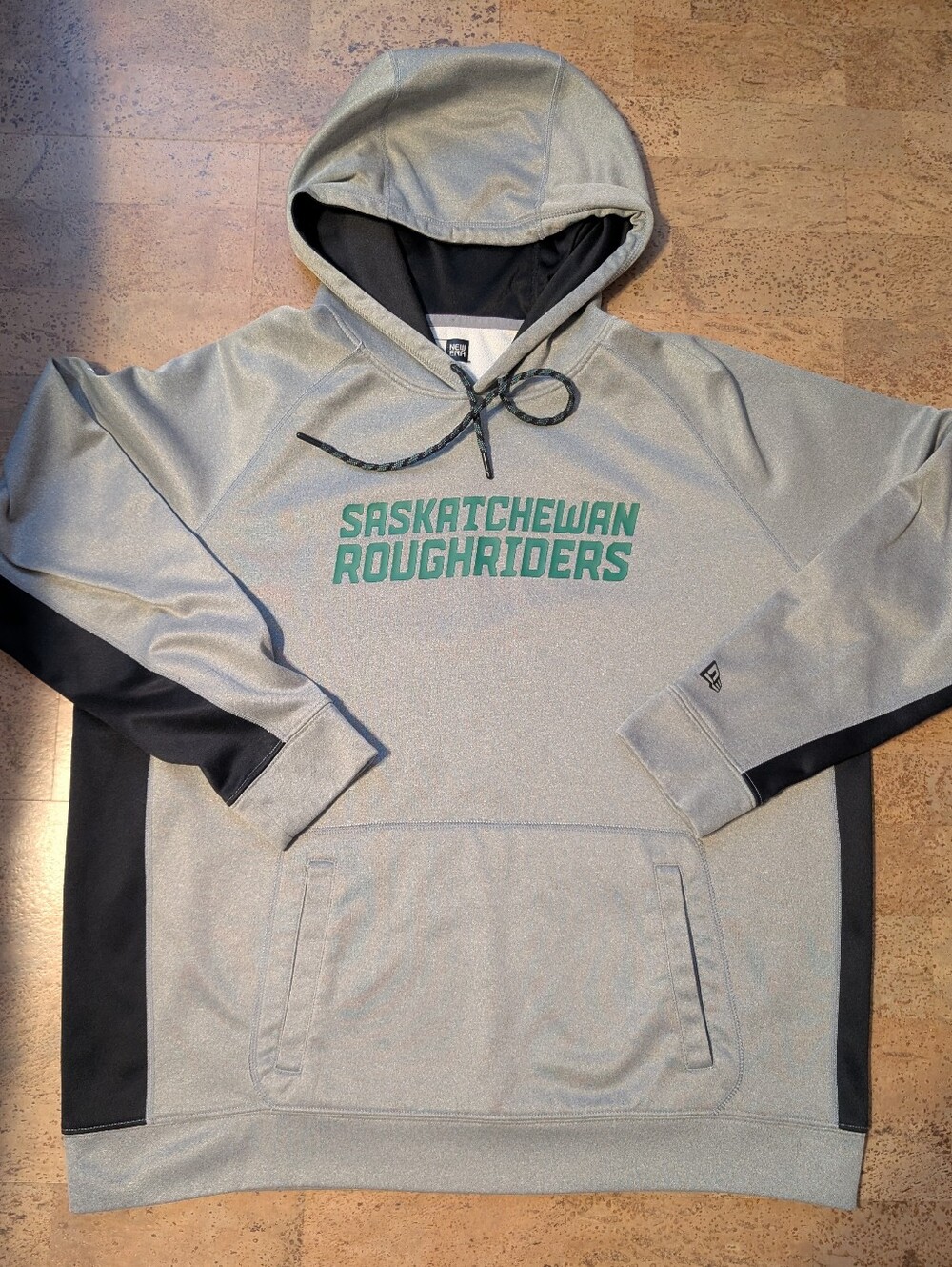 Saskatchewan Roughriders Levelwear CFL Men's XL Hooded Sweatshirt Hoodie